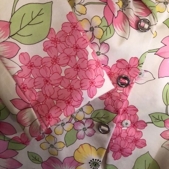 Beautiful TAHARI suit - Picture 7 of 8